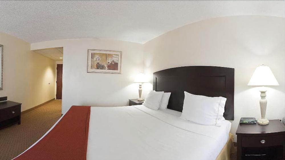 Holiday Inn Express - Chester By Ihg Eksteriør bilde
