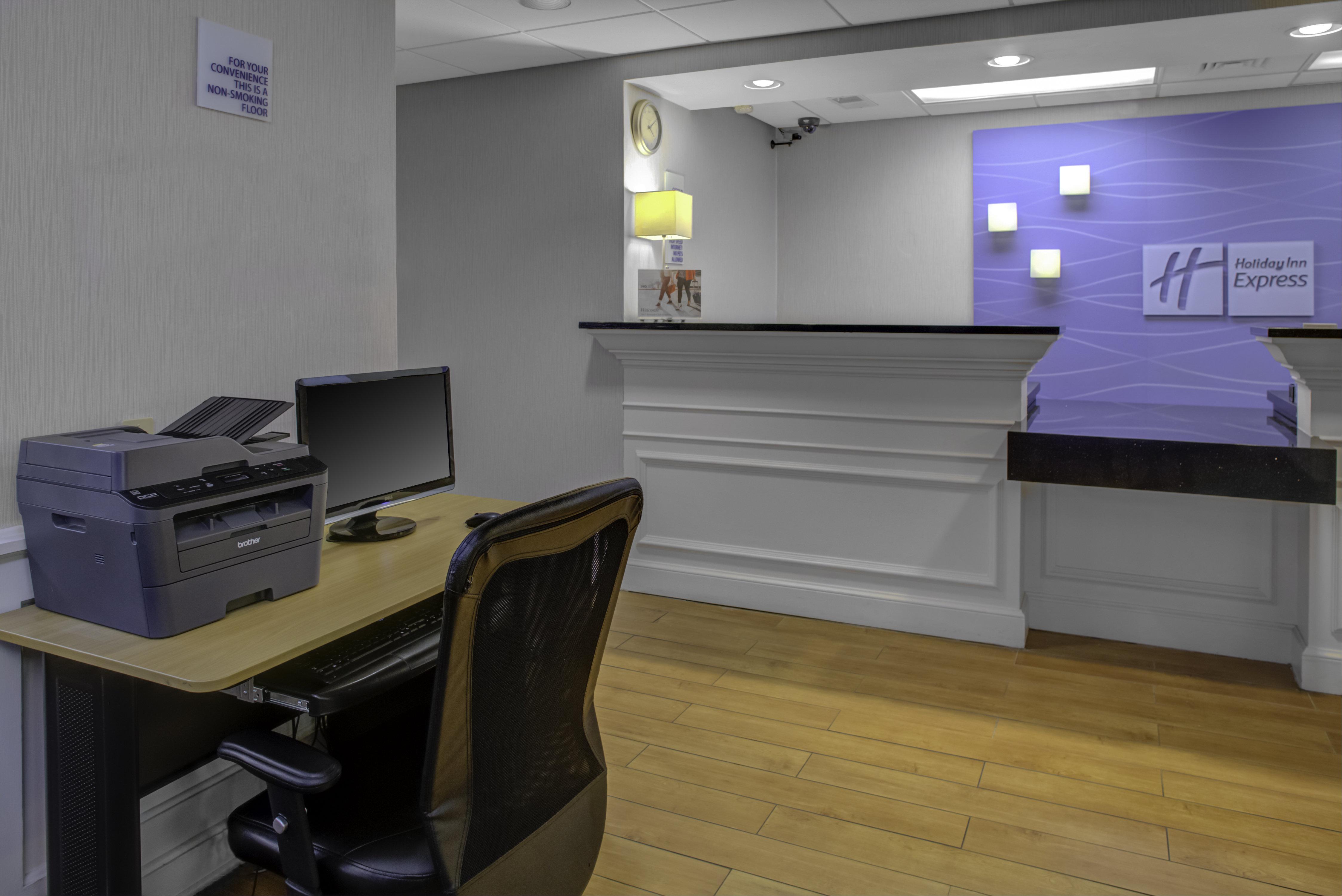 Holiday Inn Express - Chester By Ihg Eksteriør bilde