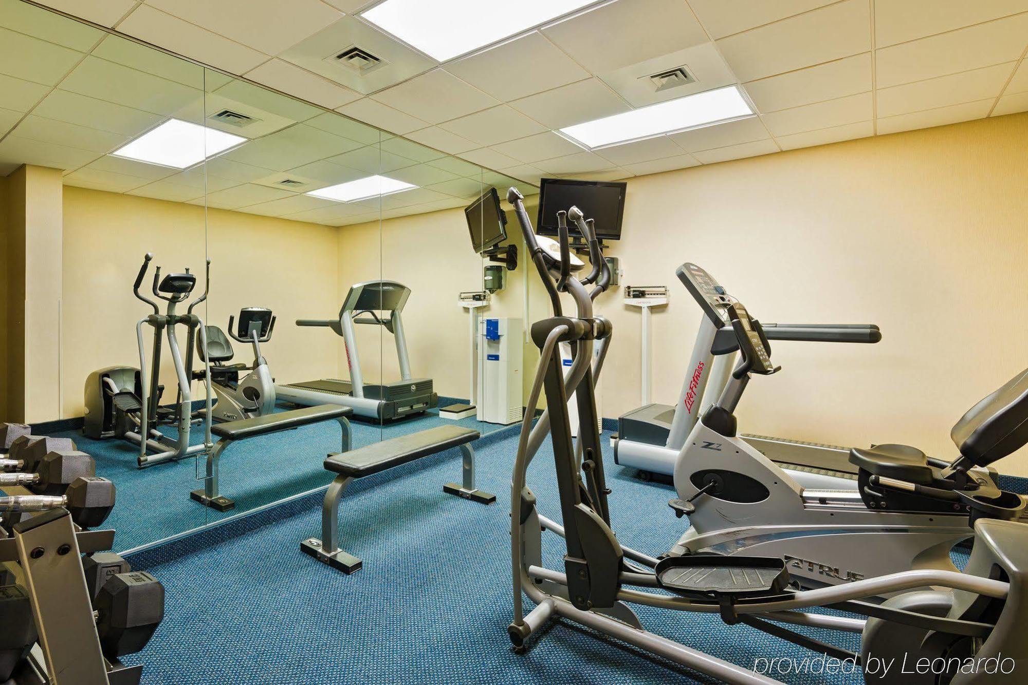 Holiday Inn Express - Chester By Ihg Eksteriør bilde